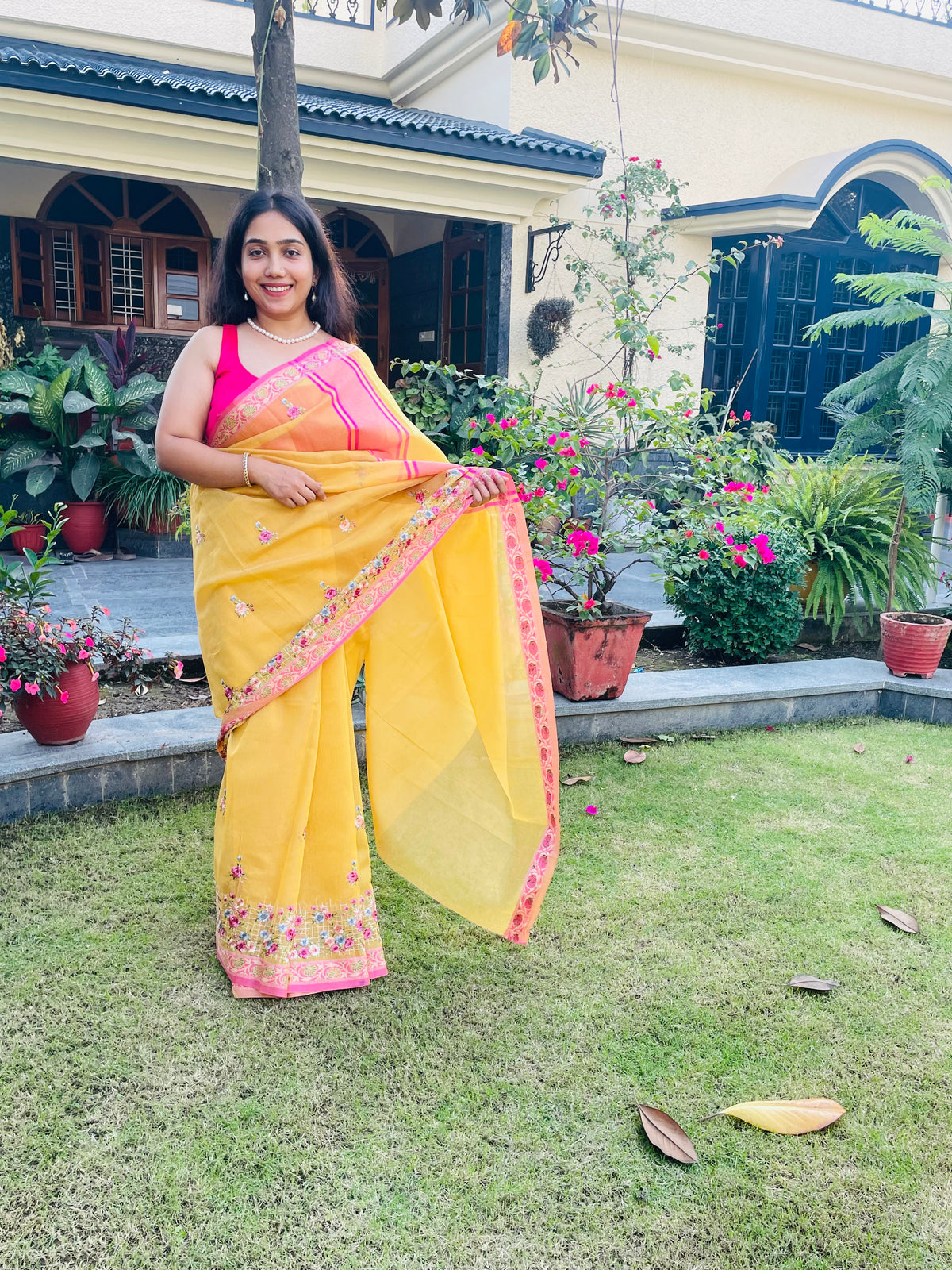 test variant saree